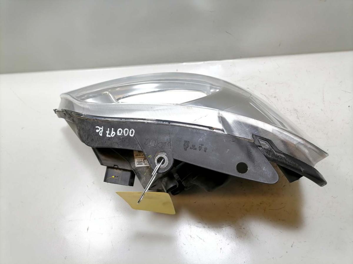 VW Fox original Scheinwerfer vorn rechts Halogen Bj.2005